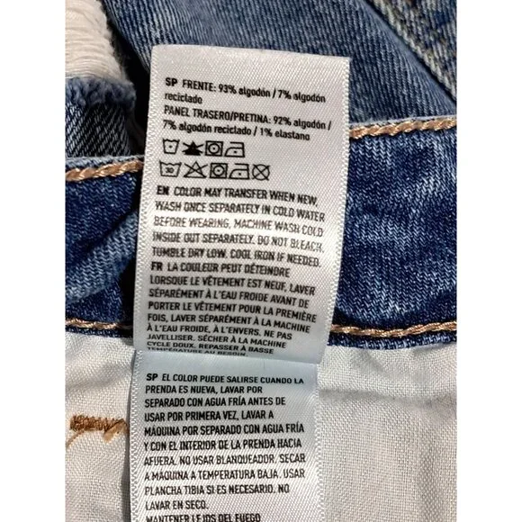 American Eagle Jean Shorts Womens Size 6 Distressed Denim Strigid Mom Short Blue - Picture 9 of 12